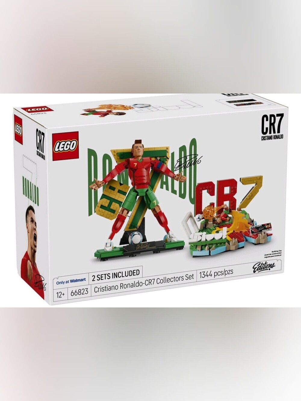 LEGO Cristiano Ronaldo CR7 Collector's Set - Red & Green